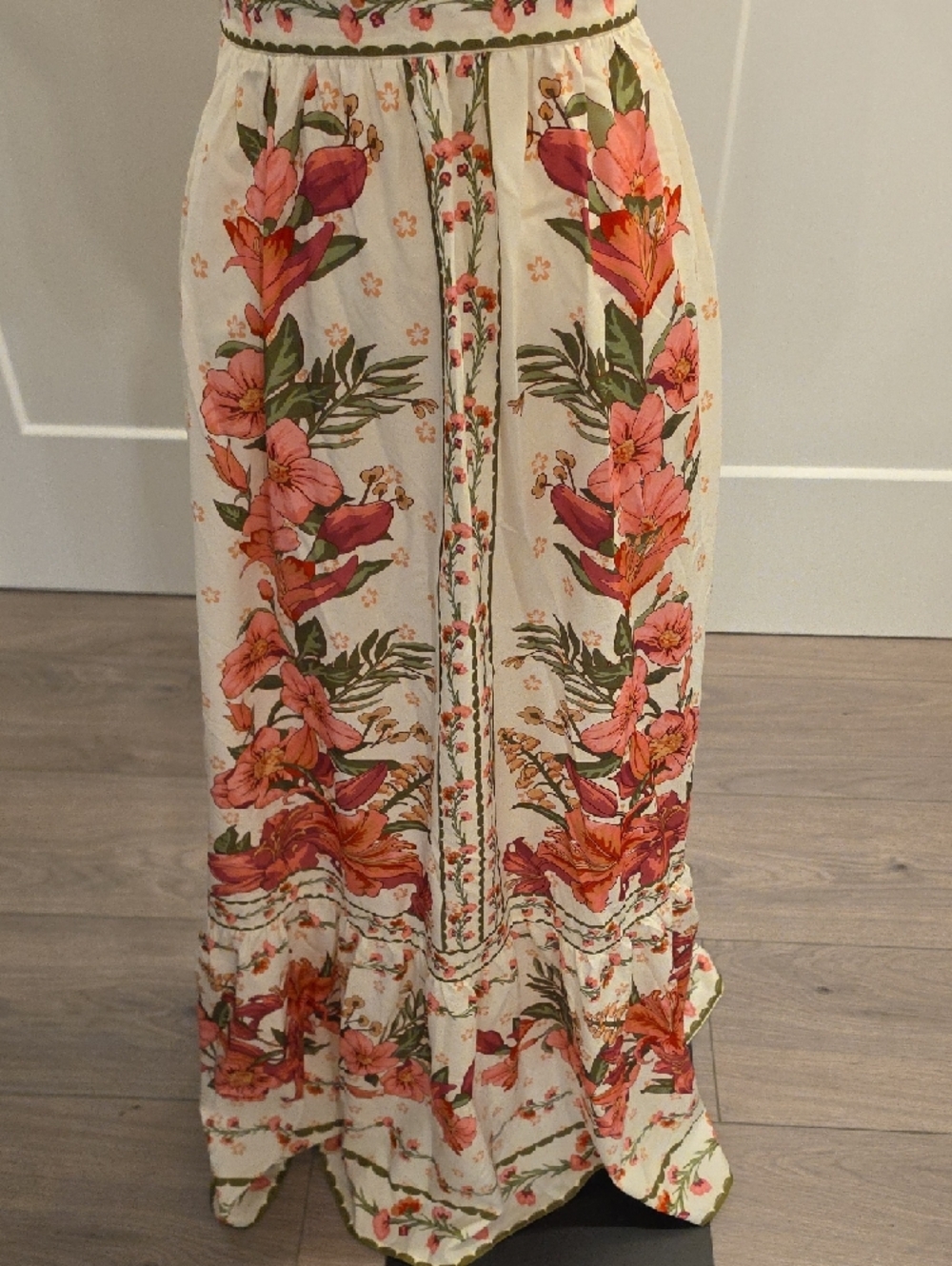 Commense Cream Maxi Dress with Pink Floral Print size XS new with tags - Picture 5 of 12
